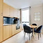 Elegant Apartment - 2Br - 6P - Musee D\'Orsay